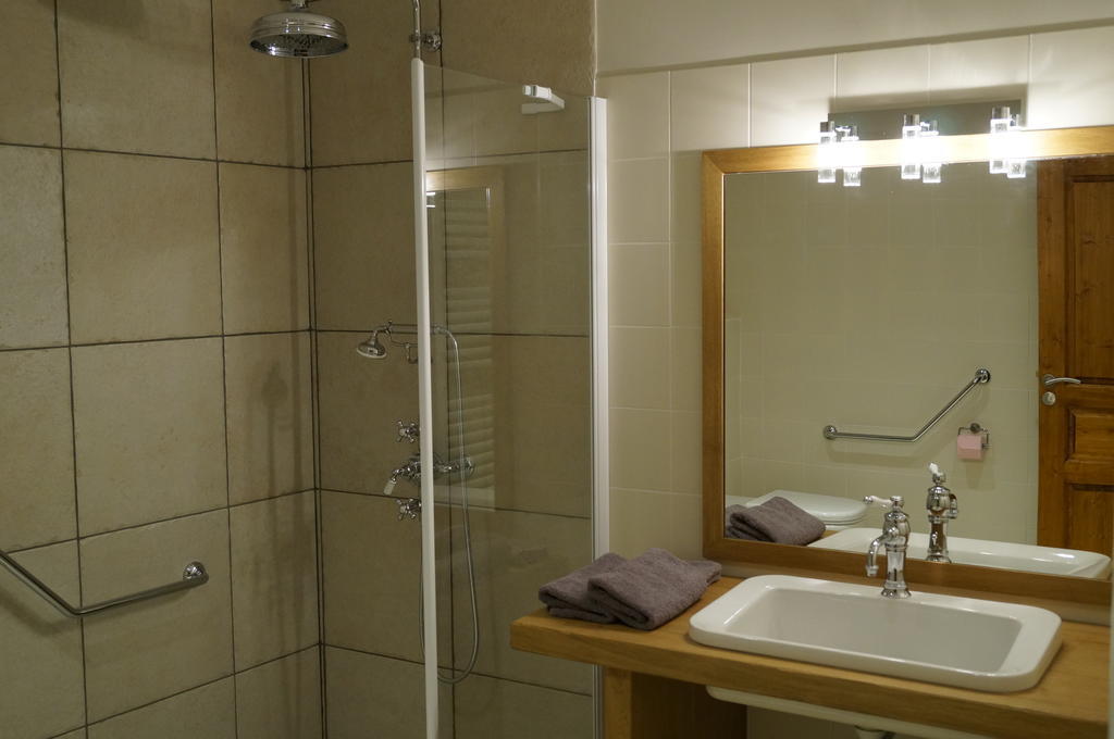 Chambres D'Hotes La Leva Villette-dʼAnthon Cameră foto